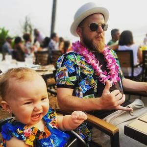 Meet your Posher, Troy